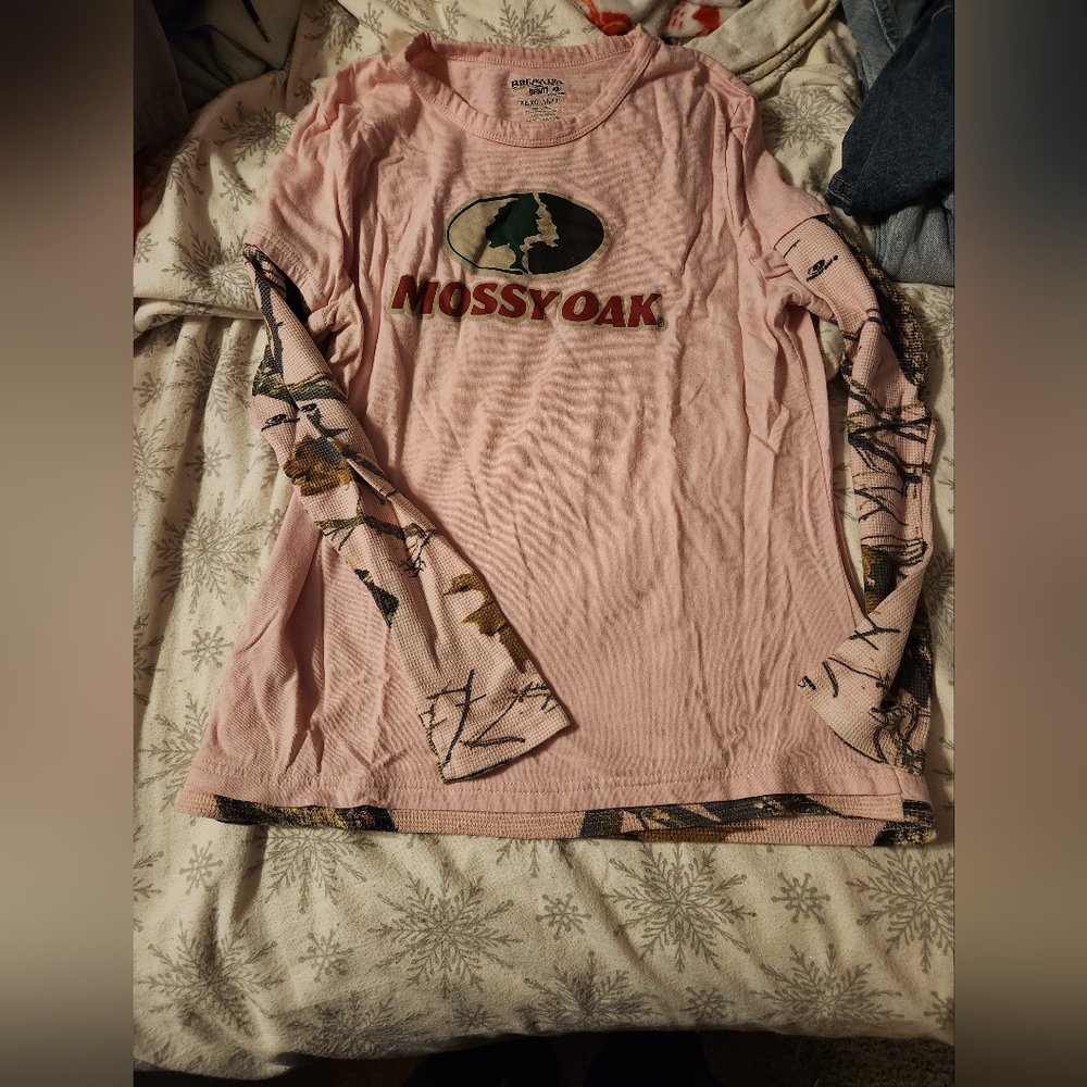 Mossy Oak Pink Long Sleeve Shirt